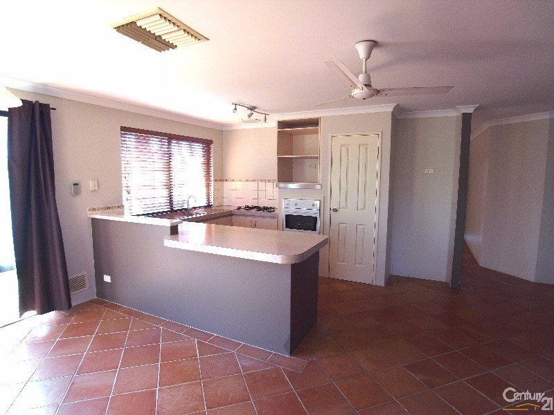 21 Longridge Rise, Quinns Rocks WA 6030