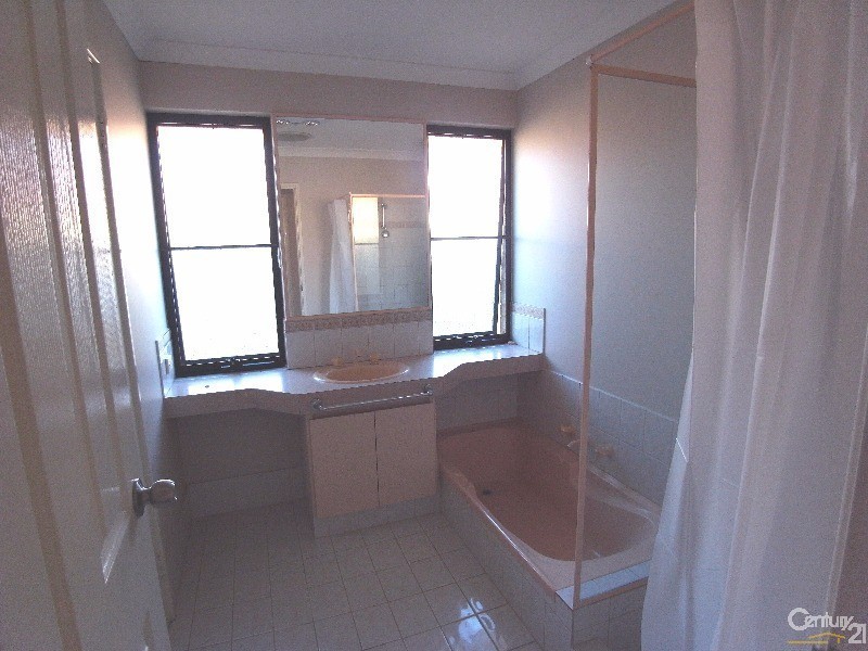 21 Longridge Rise, Quinns Rocks WA 6030