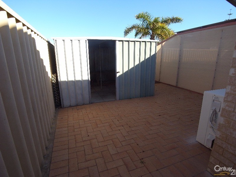 21 Longridge Rise, Quinns Rocks WA 6030