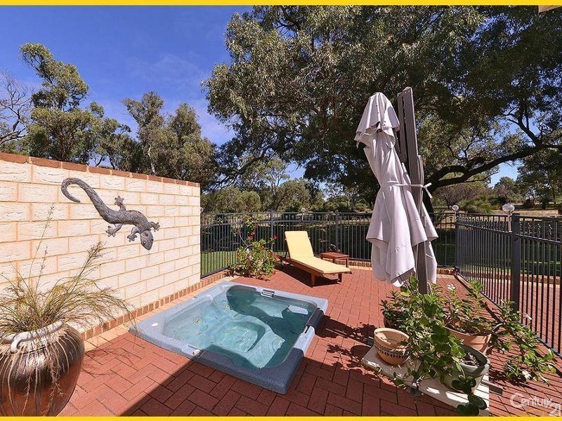 214 Countryside Drive, Two Rocks WA 6037