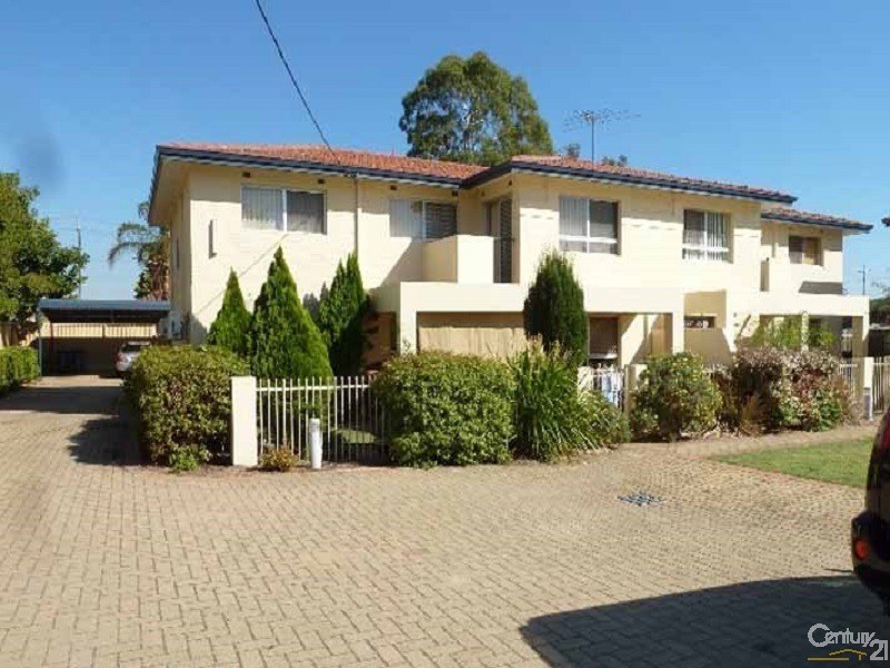 8/45 Bradley Way, Lockridge WA 6054