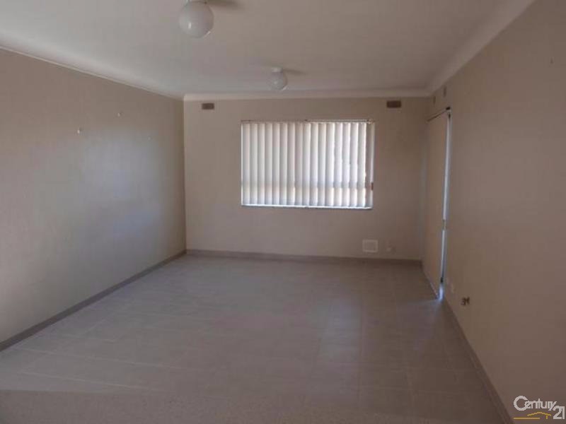 8/45 Bradley Way, Lockridge WA 6054