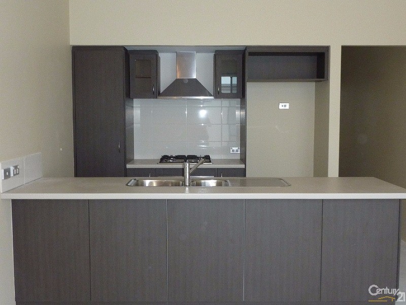 8 Portsalon Parkway, Butler WA 6036