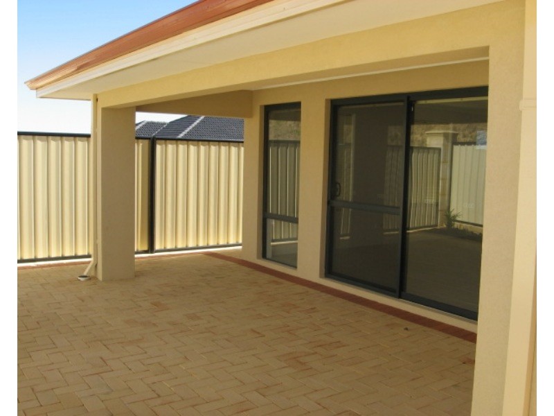 11B Capitol Turn, Clarkson WA 6030