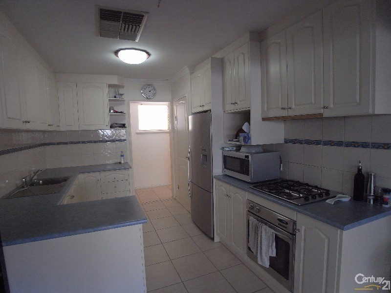 90 Camberwarra Drive, Craigie WA 6025