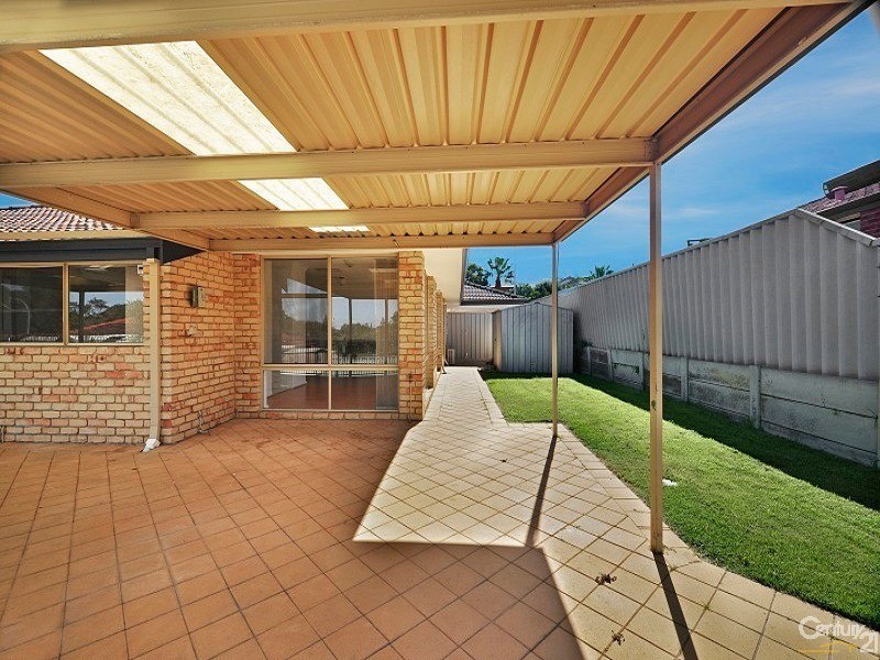 90 Glencoe Loop, Kinross WA 6028