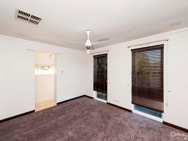 7 Roe Court, Padbury WA 6025