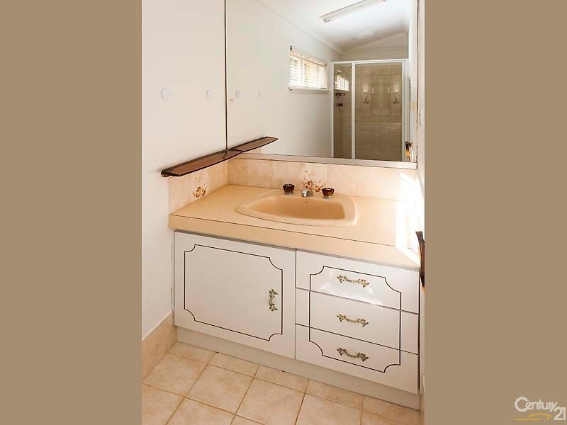 7 Roe Court, Padbury WA 6025