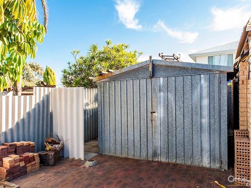 7 Roe Court, Padbury WA 6025