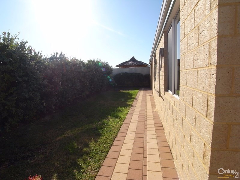 24 Chestree Avenue, Alkimos WA 6038