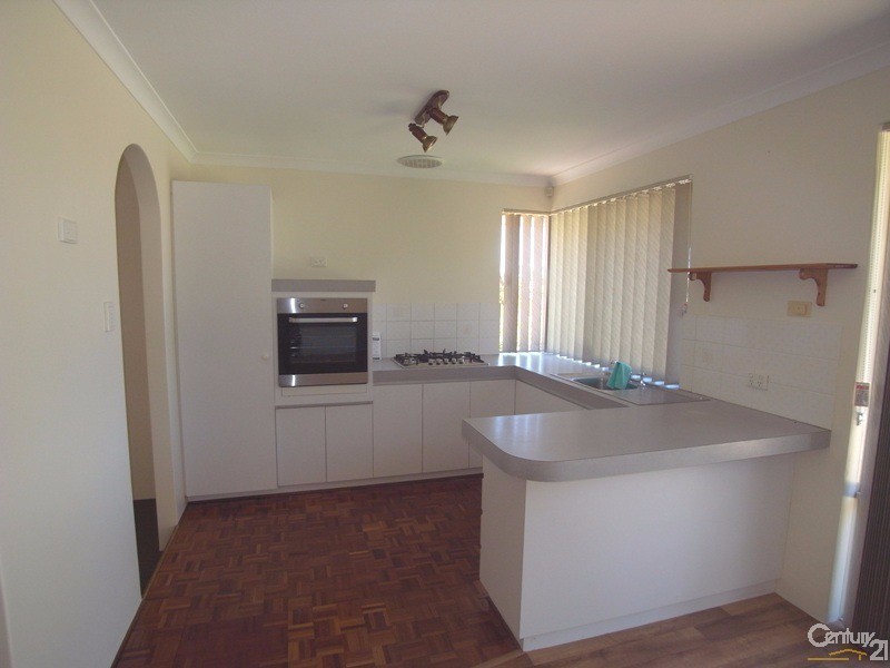 9 Whiston Crescent, Clarkson WA 6030