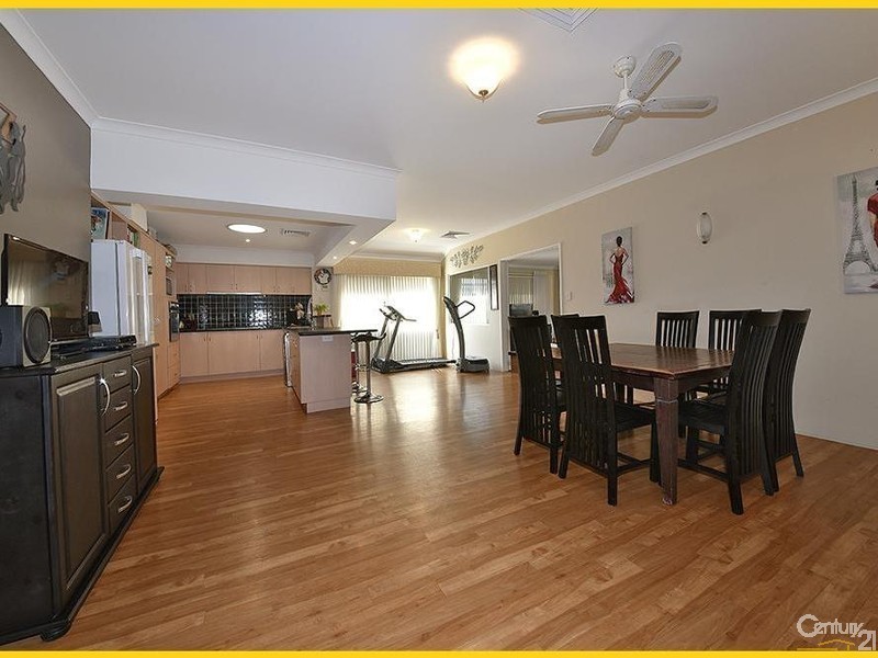 20 Bantry Bend, Mindarie WA 6030