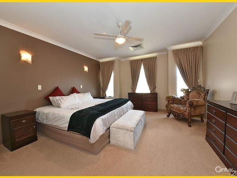 20 Bantry Bend, Mindarie WA 6030