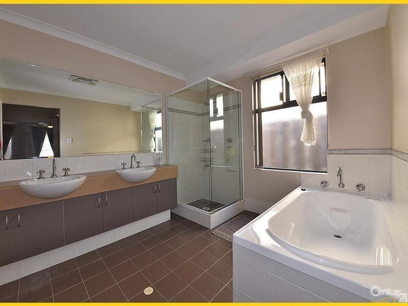 20 Bantry Bend, Mindarie WA 6030