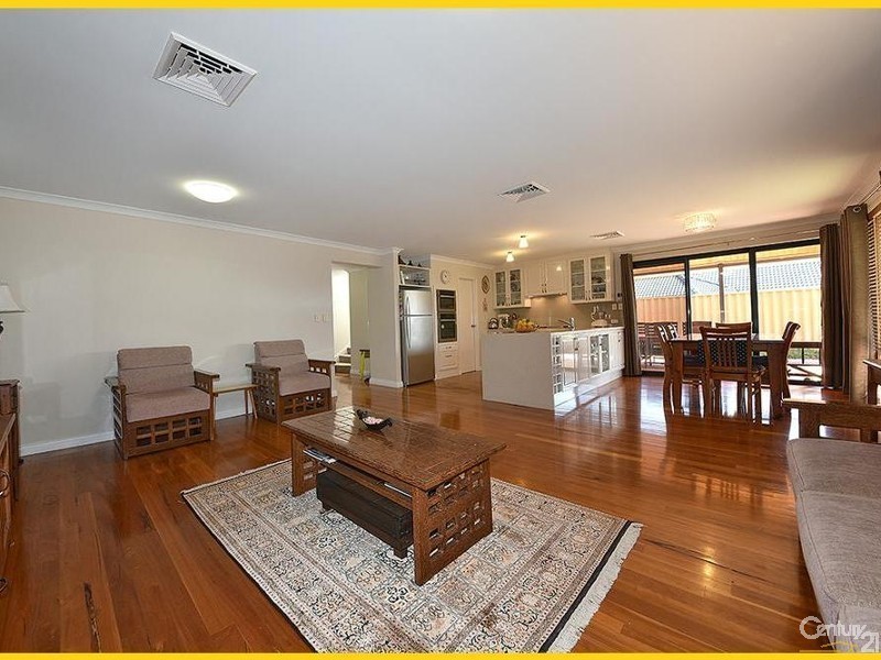 72 Camborne Parkway, Butler WA 6036