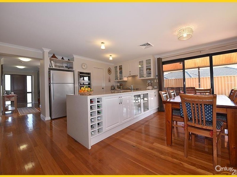72 Camborne Parkway, Butler WA 6036