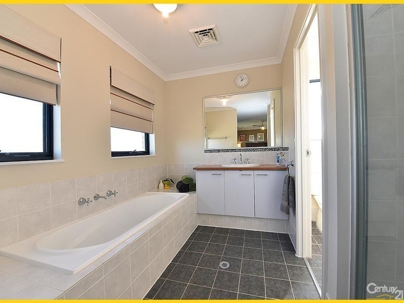 72 Camborne Parkway, Butler WA 6036
