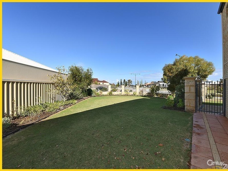 72 Camborne Parkway, Butler WA 6036