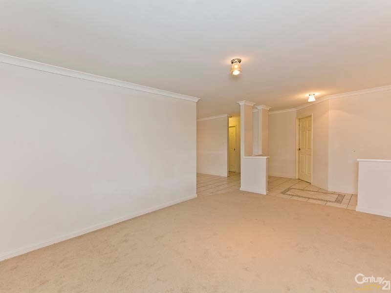 25 Gardiner Heights, Kinross WA 6028