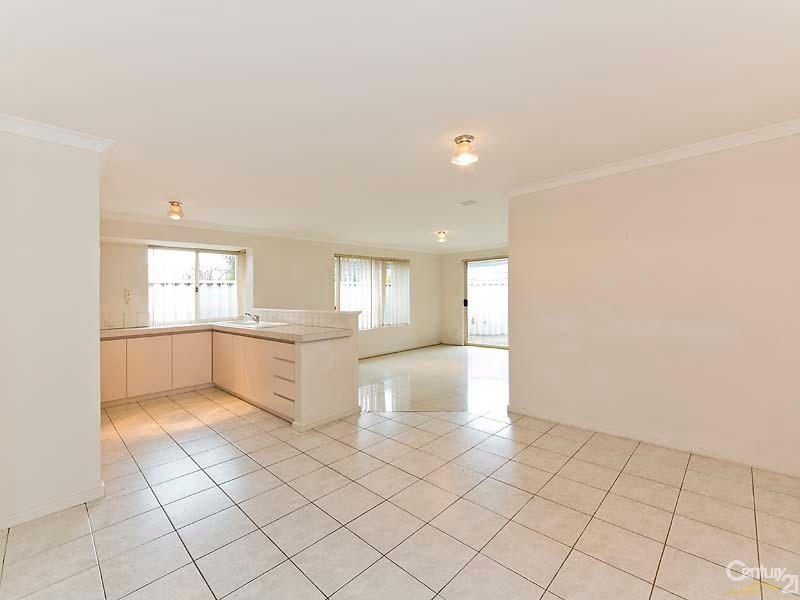 25 Gardiner Heights, Kinross WA 6028