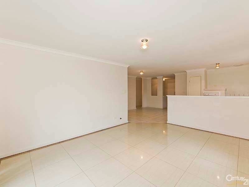 25 Gardiner Heights, Kinross WA 6028