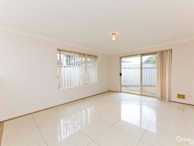 25 Gardiner Heights, Kinross WA 6028