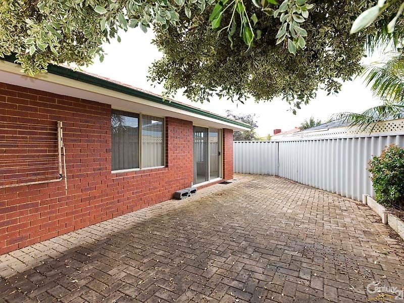 25 Gardiner Heights, Kinross WA 6028