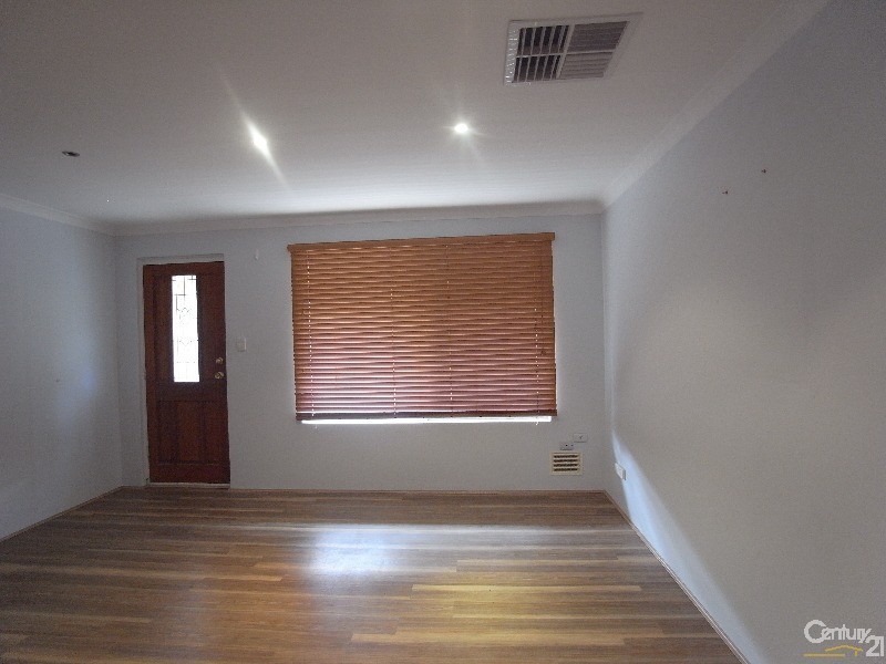 11A Nilsen Ridge, Clarkson WA 6030