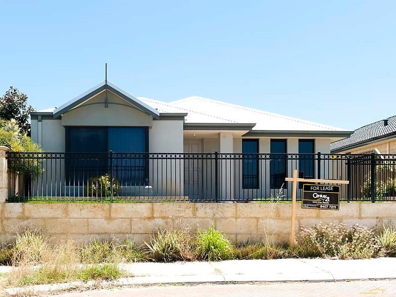 95 Rosegreen Ave, Butler WA 6036