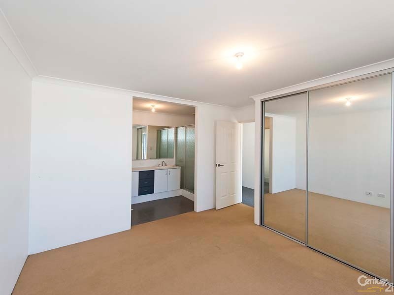 95 Rosegreen Ave, Butler WA 6036