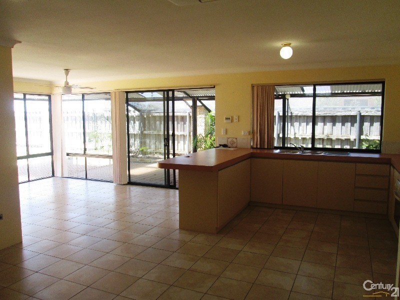 31 Lithgow Drive, Clarkson WA 6030