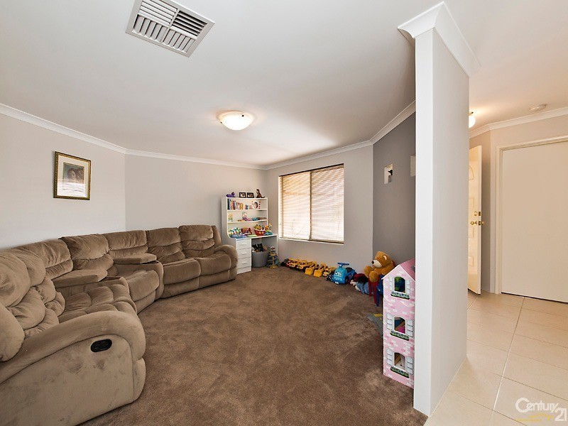 15 Portland Way, Ridgewood WA 6030