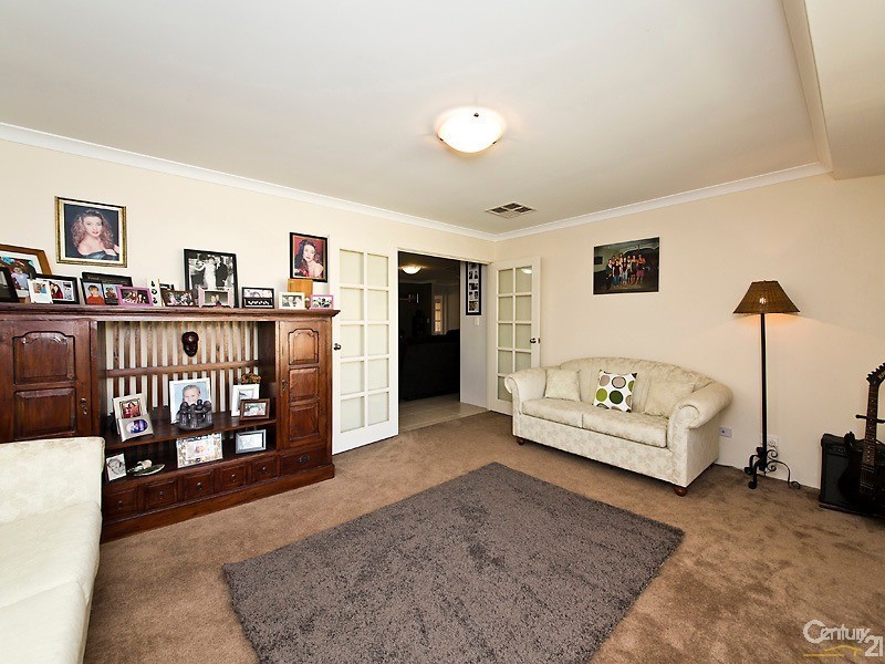 15 Portland Way, Ridgewood WA 6030