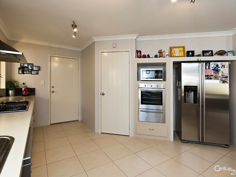 15 Portland Way, Ridgewood WA 6030