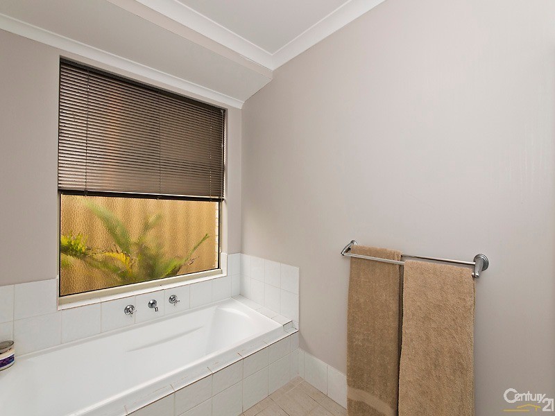 15 Portland Way, Ridgewood WA 6030