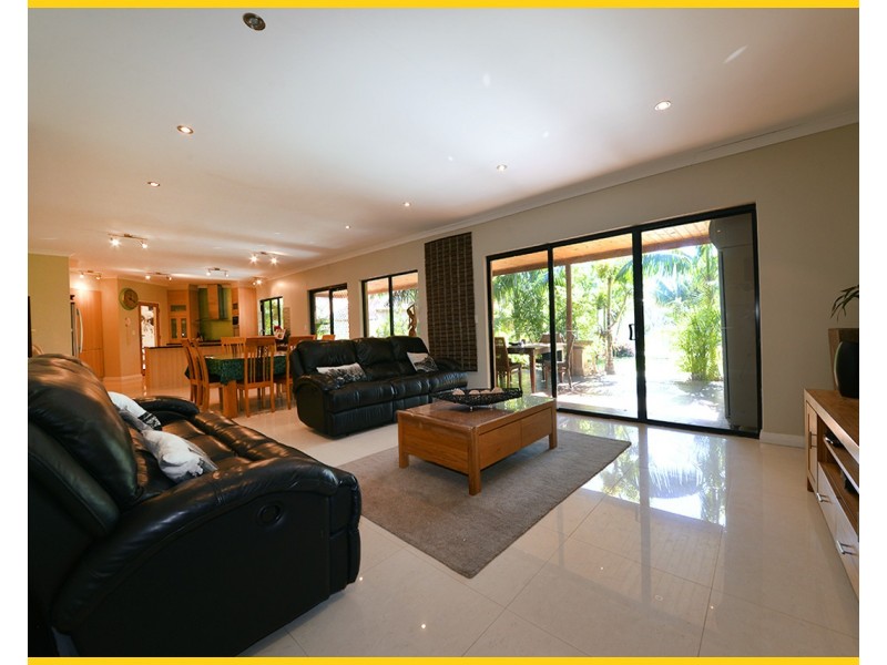 17 Gateshead Loop, Mindarie WA 6030