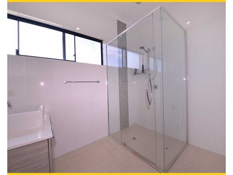 17 Gateshead Loop, Mindarie WA 6030