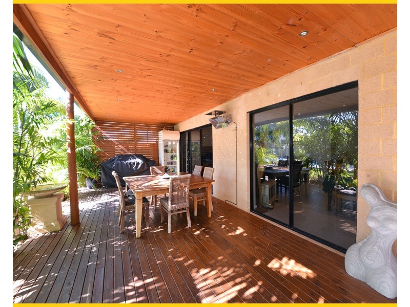 17 Gateshead Loop, Mindarie WA 6030