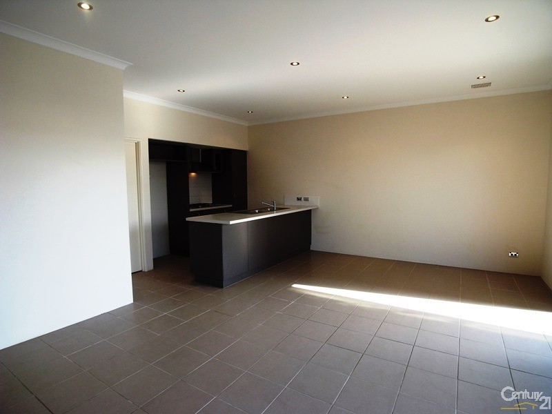 79 Grandis Boulevard, Banksia Grove WA 6031