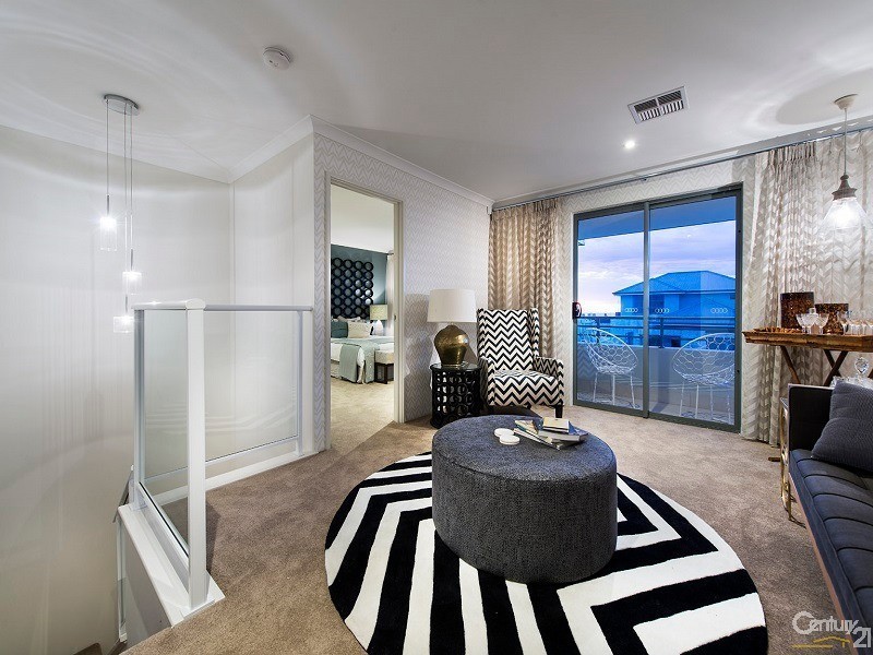 33 Nomad Drive, Clarkson WA 6030