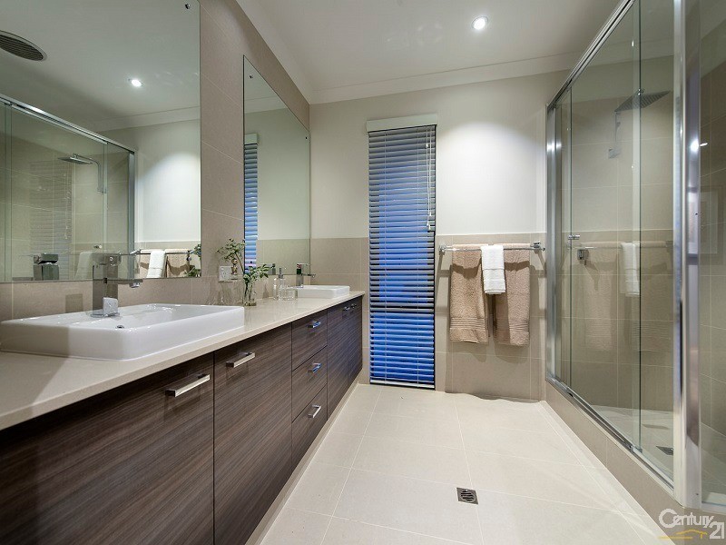 33 Nomad Drive, Clarkson WA 6030