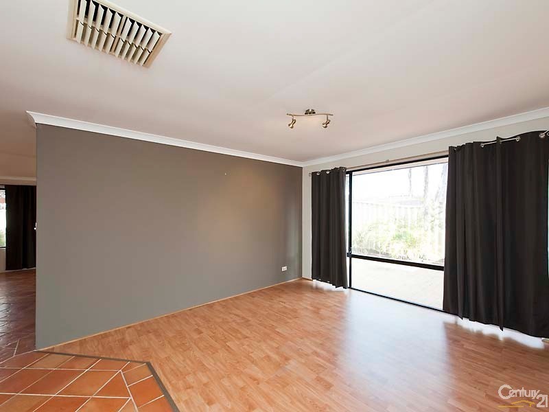 21 Longridge Rise, Quinns Rocks WA 6030