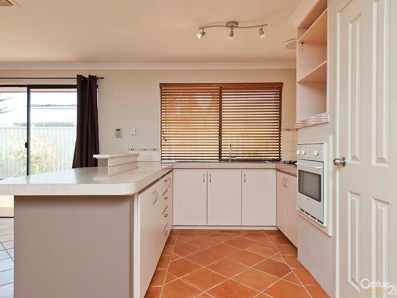 21 Longridge Rise, Quinns Rocks WA 6030