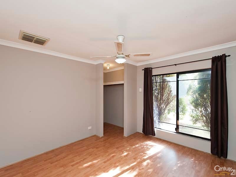 21 Longridge Rise, Quinns Rocks WA 6030