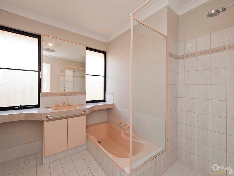 21 Longridge Rise, Quinns Rocks WA 6030