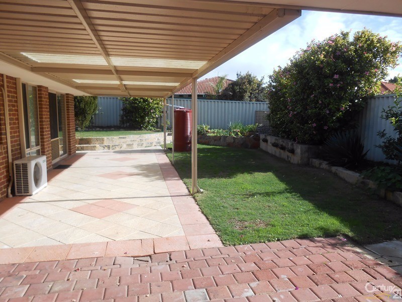 25 St Barnabas Boulevard, Quinns Rocks WA 6030