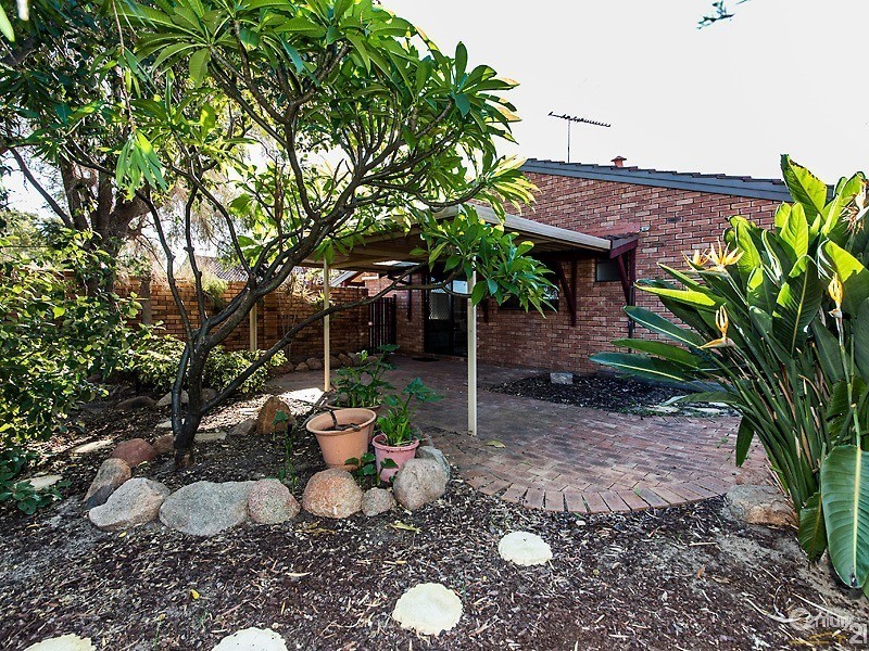 8/169 Tyler Street, Tuart Hill WA 6060