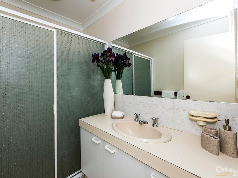 8/169 Tyler Street, Tuart Hill WA 6060