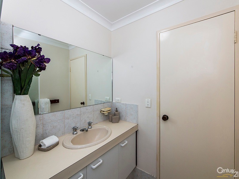 8/169 Tyler Street, Tuart Hill WA 6060