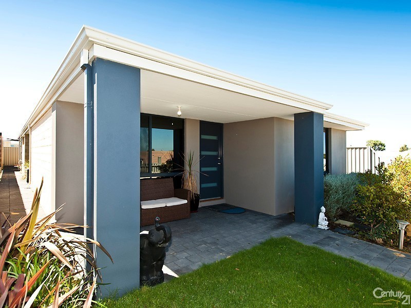 8  Headsail Brace, Alkimos WA 6038